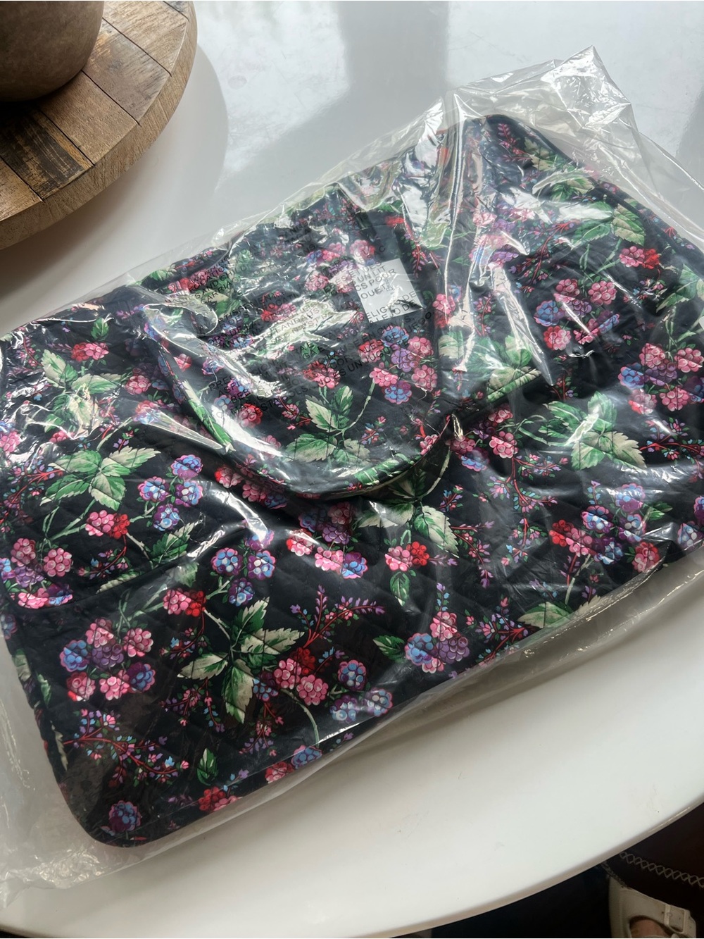Vera Bradley Black Floral Quilted Travel Organizer - Pink Purple Green